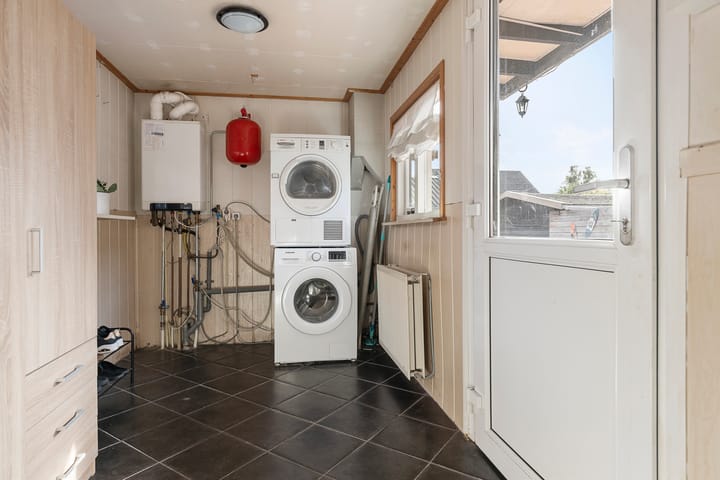 Photo 15 of Viaductstraat 21