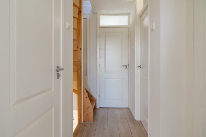 Photo 13 of Aletta Jacobslaan 36