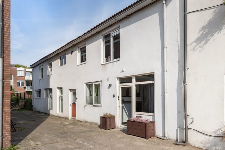 Foto 6 van Vriendschapsplein 1-B