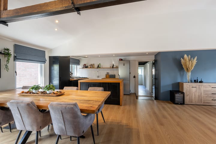 Foto 15 van Vriendschapsplein 1-B