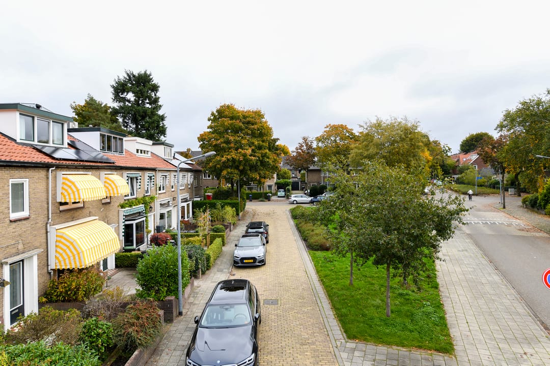Photo 13 of Neuweg 330