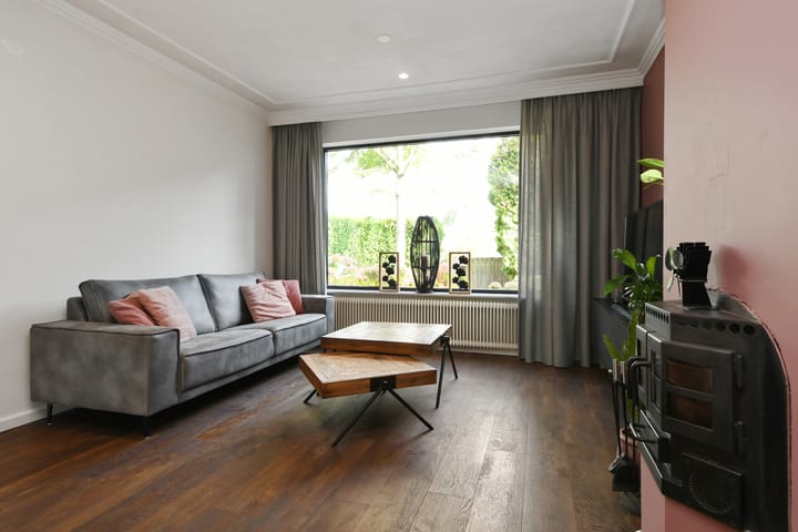 Photo 6 of Veldstraat 48