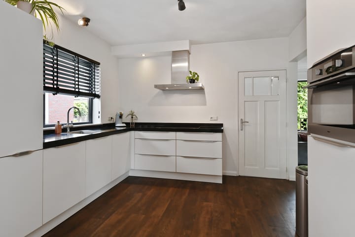 Photo 15 of Veldstraat 48