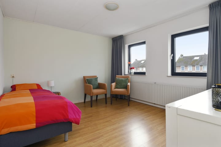 Photo 22 of Veldstraat 48