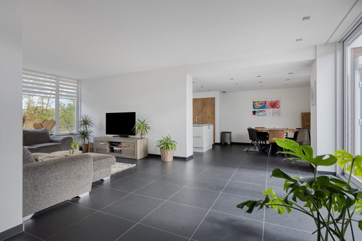 Foto 11 van Koningin Julianalaan 30