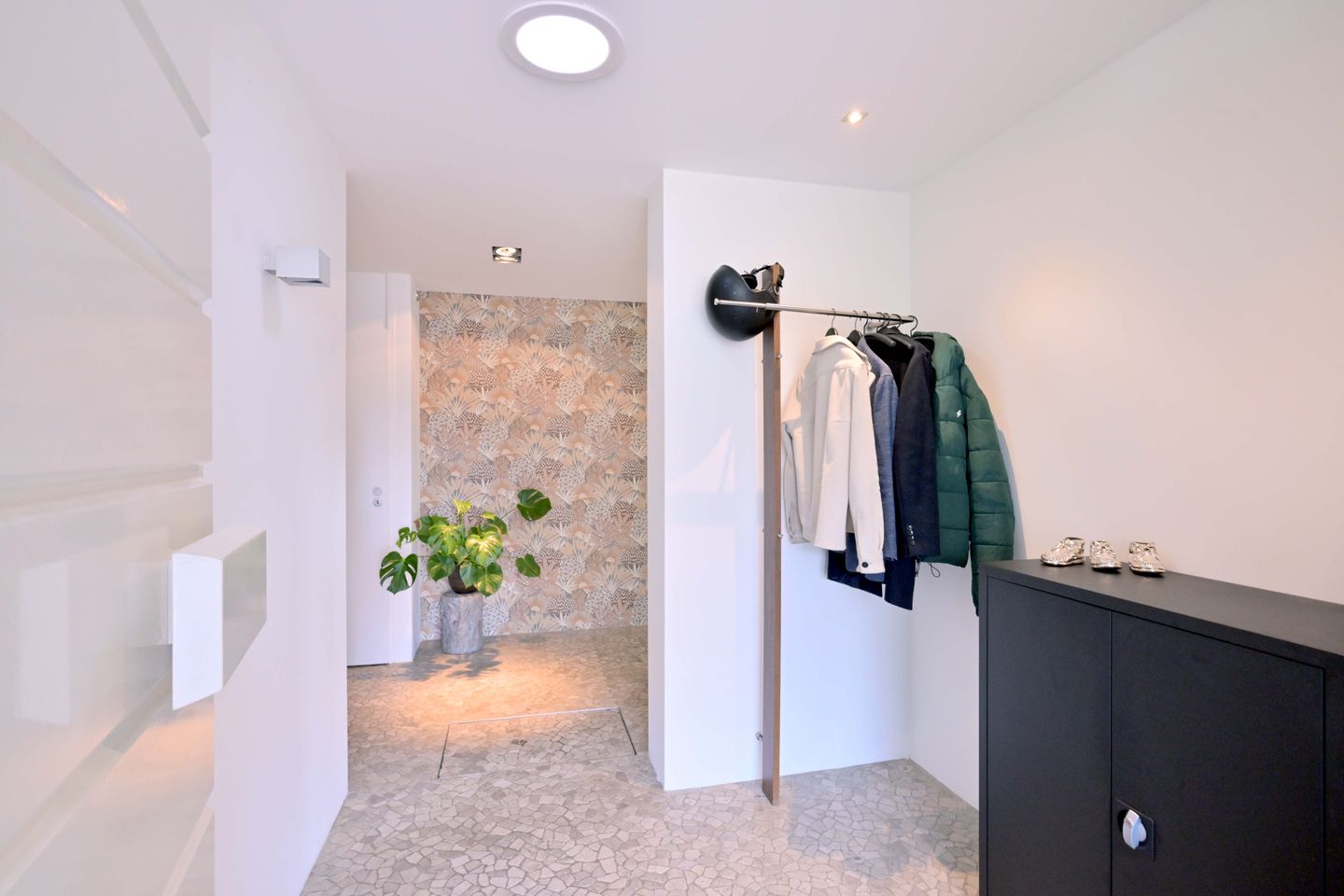 Photo 4 of Roodborst 11