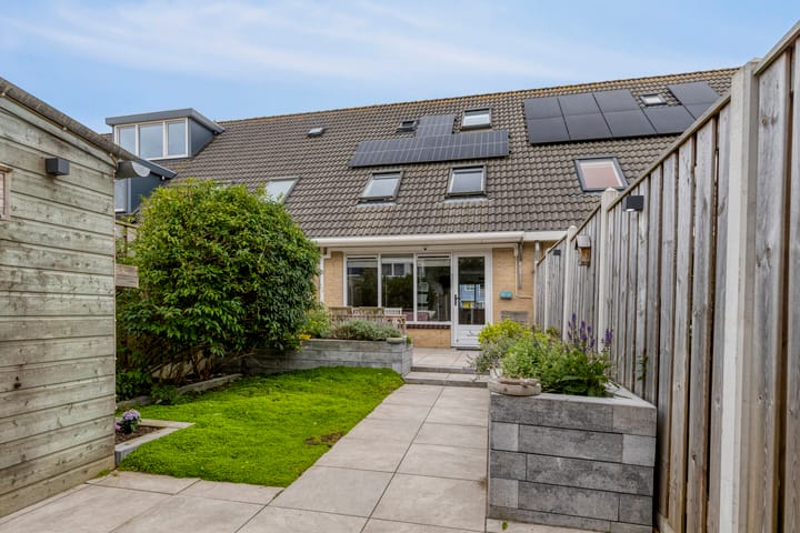 Foto 32 van Toon Hermansstraat 28