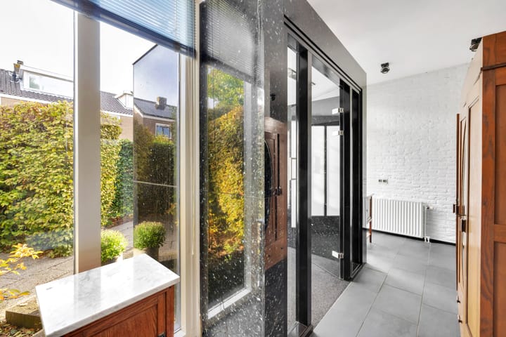 Photo 14 of Steenhoekstraat 4