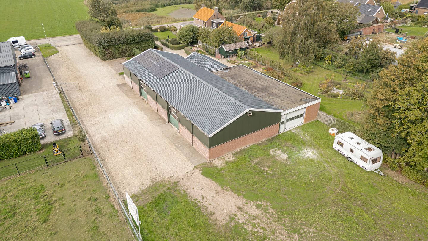 View photo 2 of Heerewaardensestraat 34-b