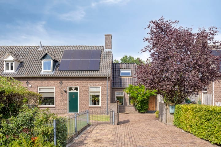 Foto 2 van Schoolstraat 10