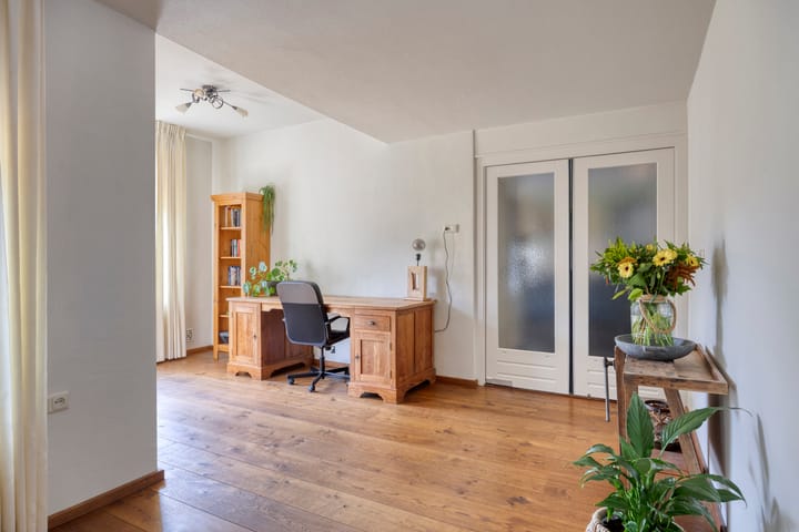 Foto 8 van Schoolstraat 10