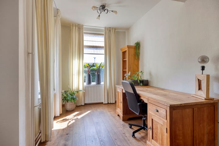 Foto 9 van Schoolstraat 10