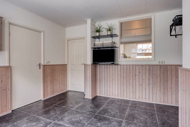 Foto 22 van Schoolstraat 10