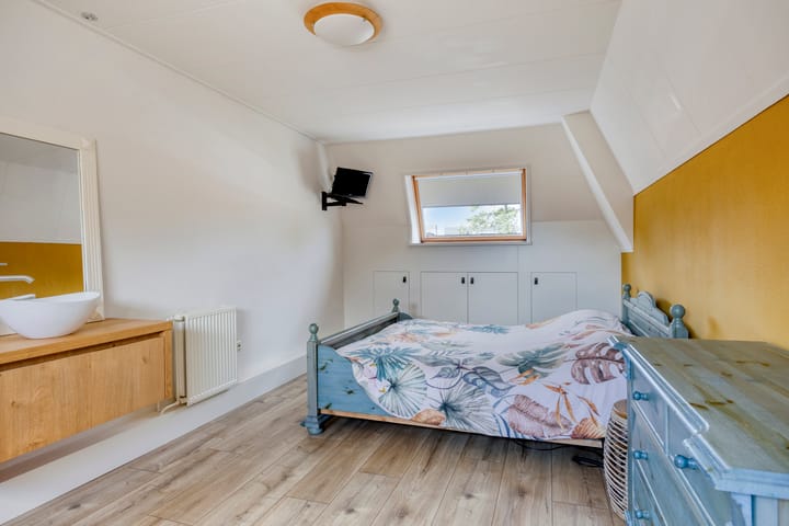 Foto 28 van Schoolstraat 10