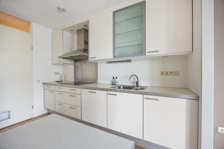 Foto 13 van Anna van Burenstraat 60-C