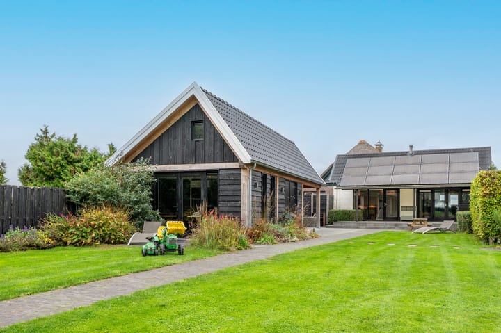 Foto 1 van 't Oeverstraat 13