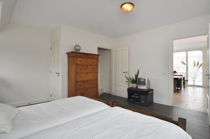 Foto 48 van De Rhijenhof 6-B