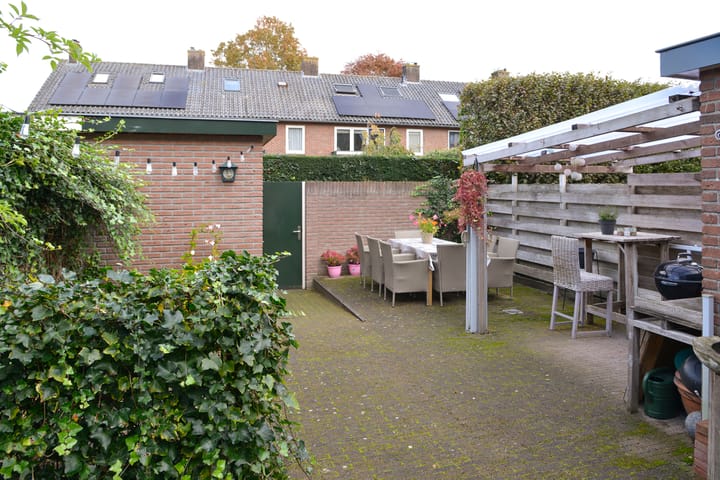 Foto 18 van Radiolaan 37