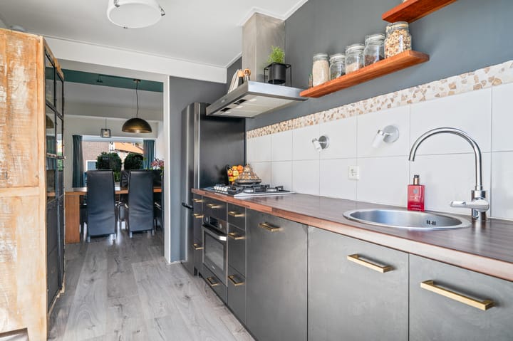 Foto 8 van Vermeerstraat 45