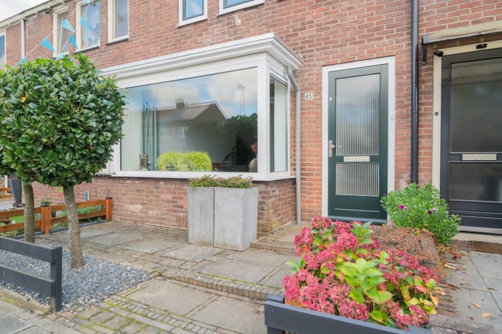 Foto 20 van Vermeerstraat 45