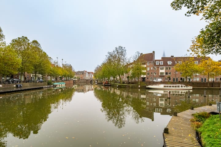 Foto 31 van Bemuurde Weerd O.Z. 28-D