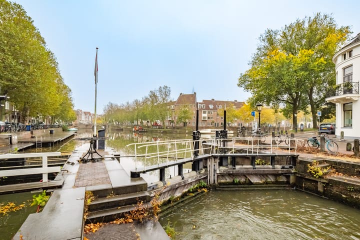 Foto 33 van Bemuurde Weerd O.Z. 28-D