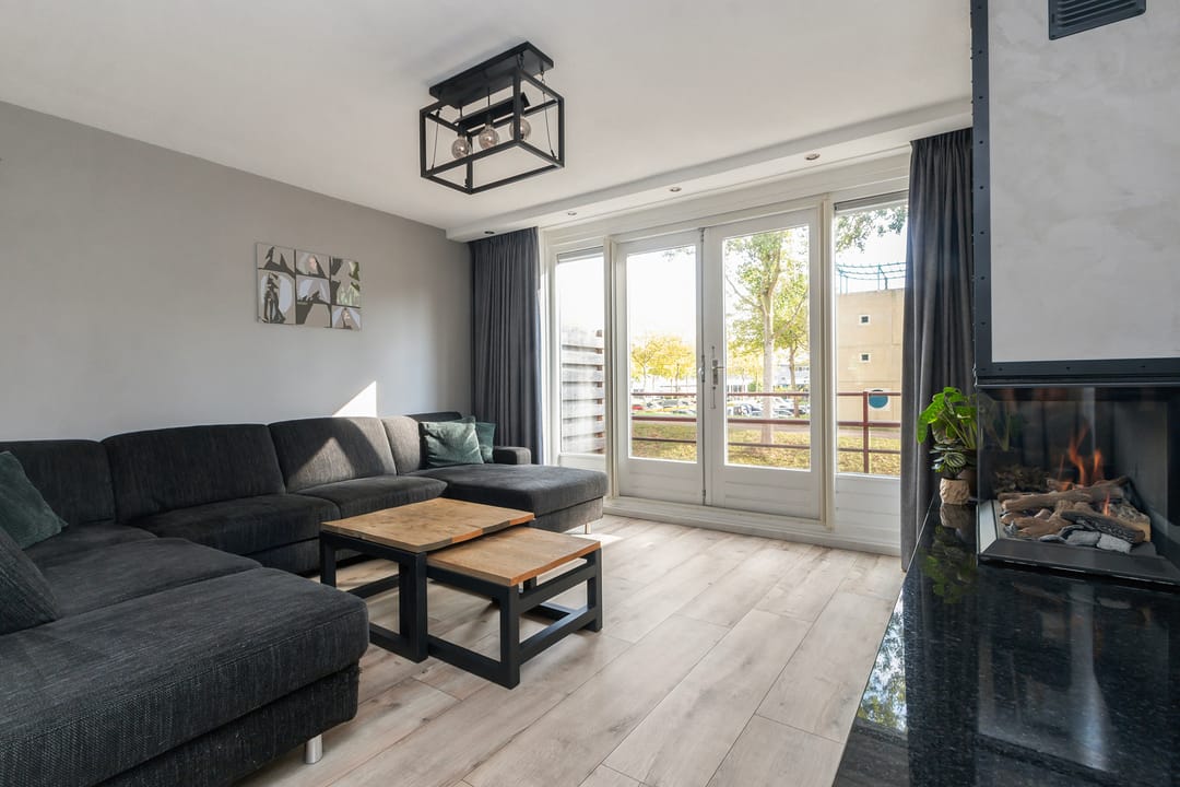 Photo 13 of Merbau 111