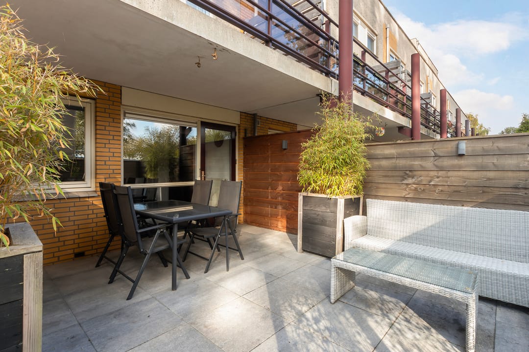 Photo 32 of Merbau 111