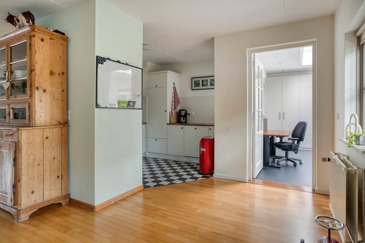 Photo 15 of Beemdstraat 6