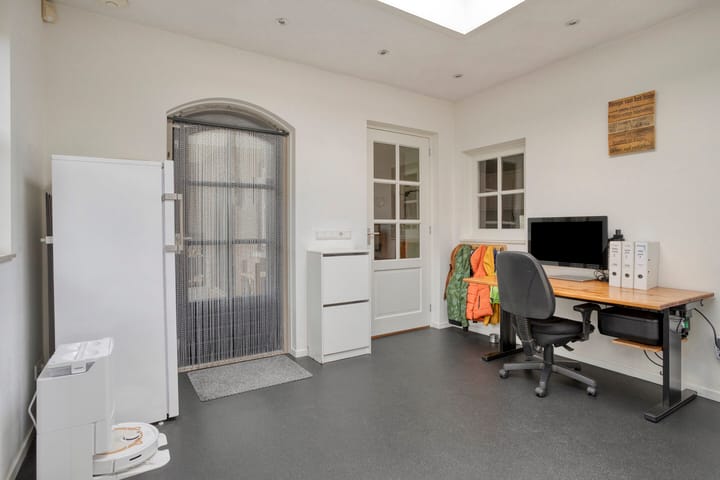 Photo 19 of Beemdstraat 6