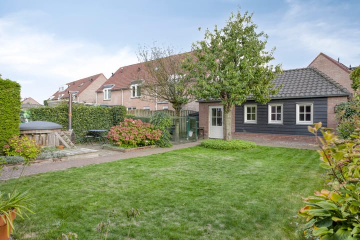 Photo 39 of Beemdstraat 6