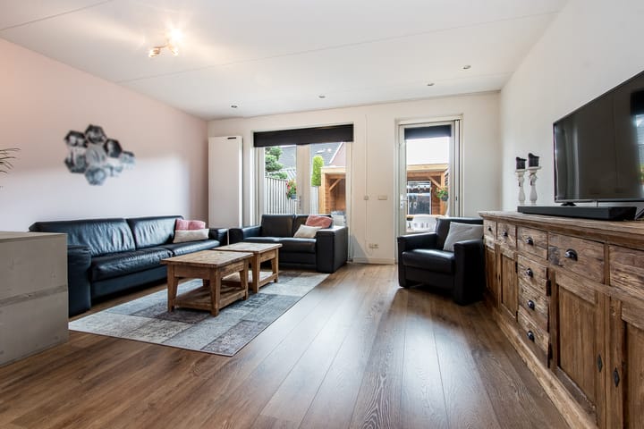 Foto 9 van Buitenwaard 10