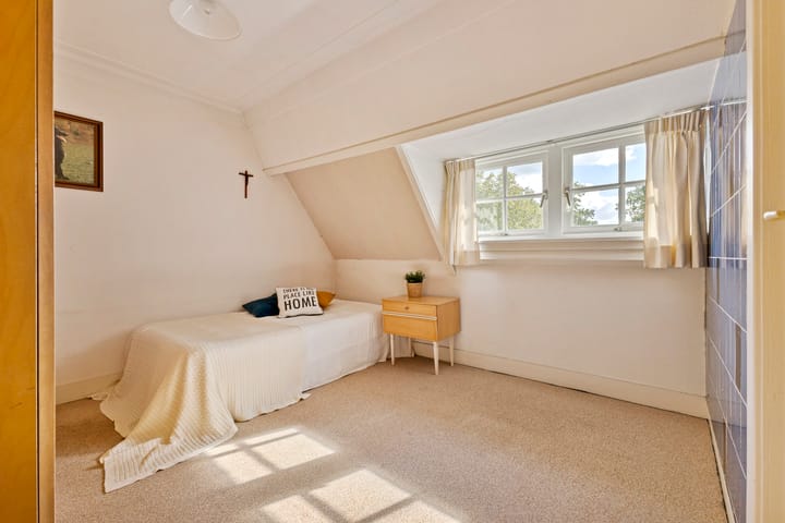 Photo 26 of Esschestraat 107