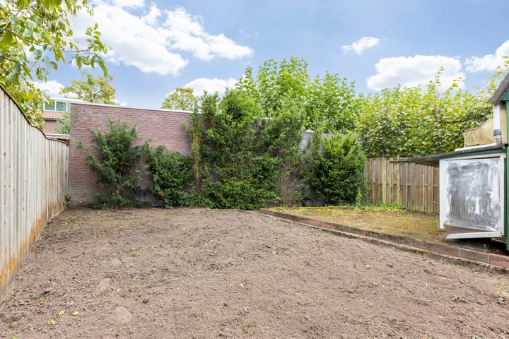 Photo 37 of Esschestraat 107