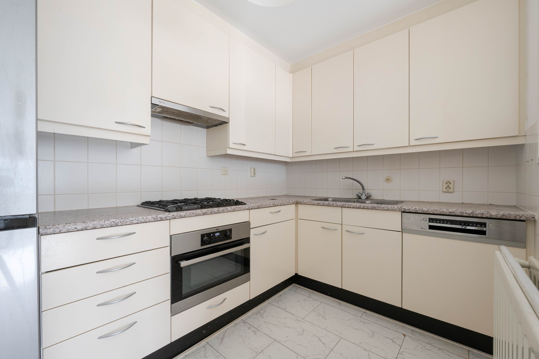 Foto 3 van Strevelsweg 852