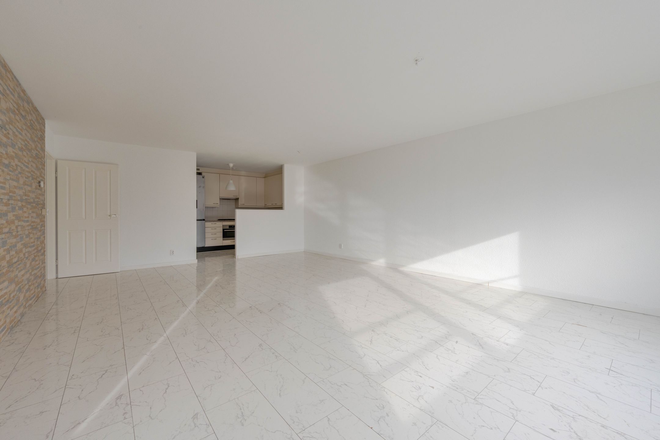 Foto 12 van Strevelsweg 852