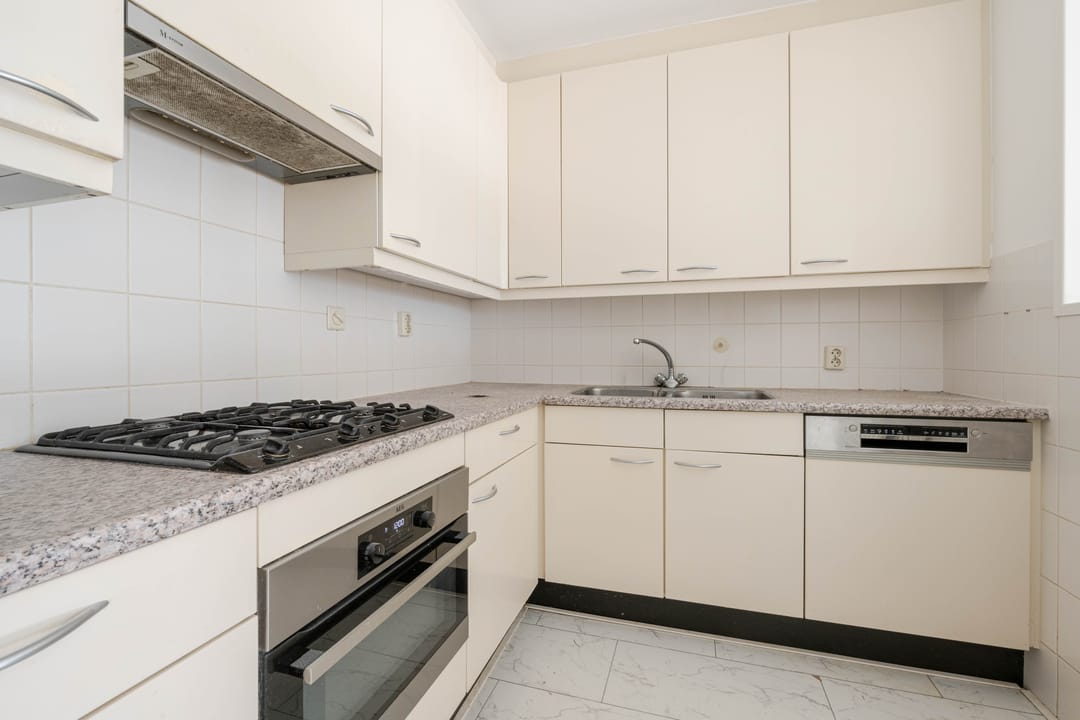 Foto 13 van Strevelsweg 852