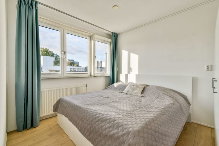 Foto 16 van Honingen 26