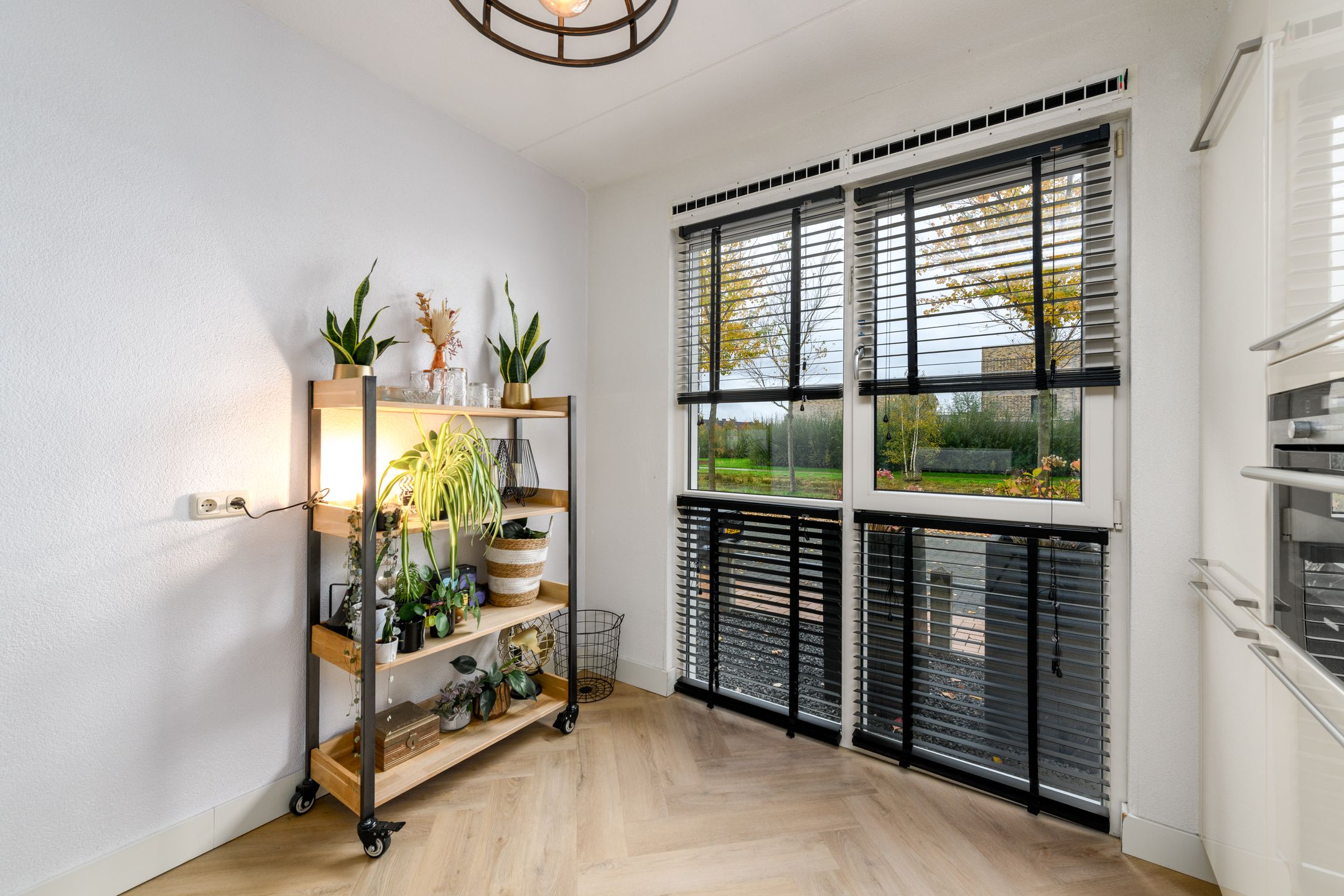 Photo 9 of Henriëtte Roland Holstweg 19