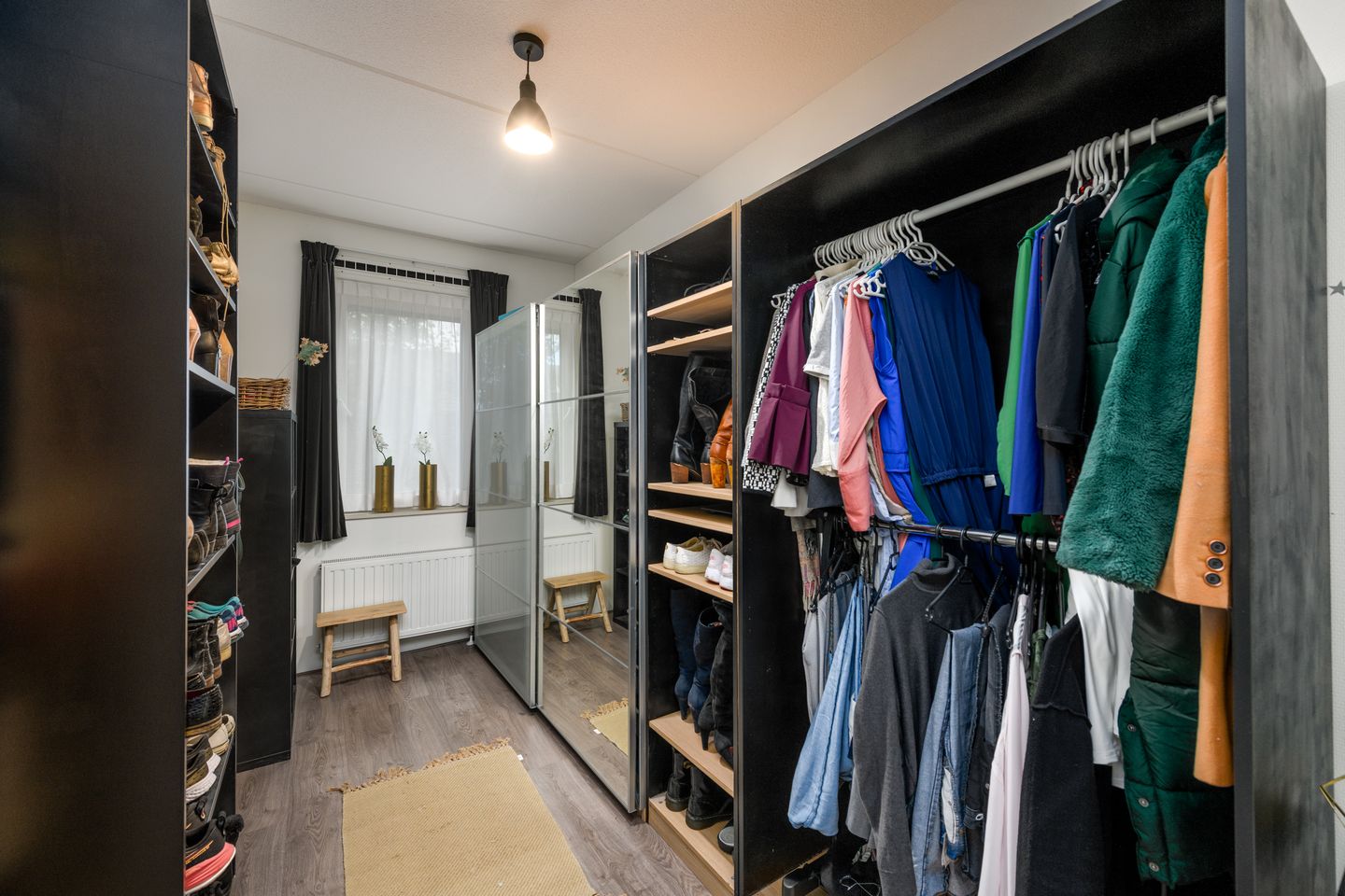 Photo 19 of Henriëtte Roland Holstweg 19