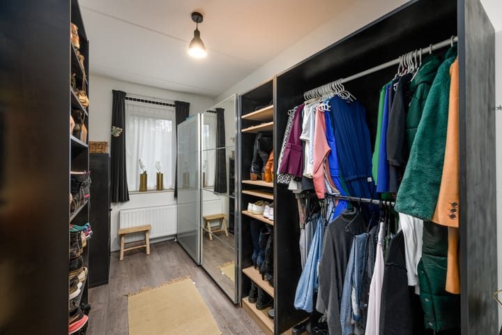 Photo 19 of Henriëtte Roland Holstweg 19