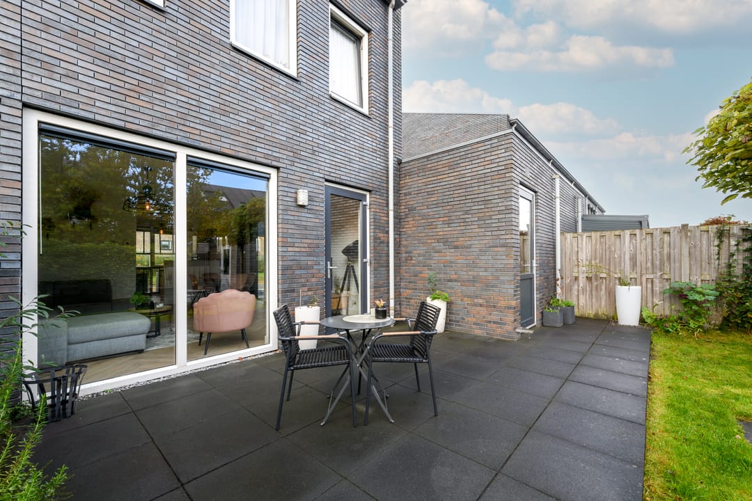 Photo 32 of Henriëtte Roland Holstweg 19