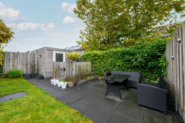 Photo 35 of Henriëtte Roland Holstweg 19