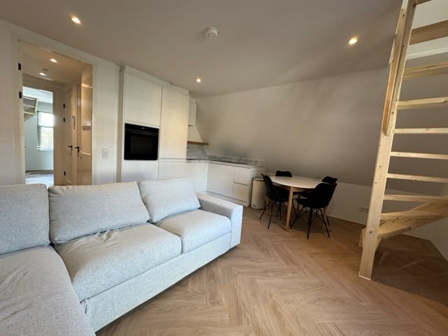 Foto 1 van Tamboerstraat 11-C