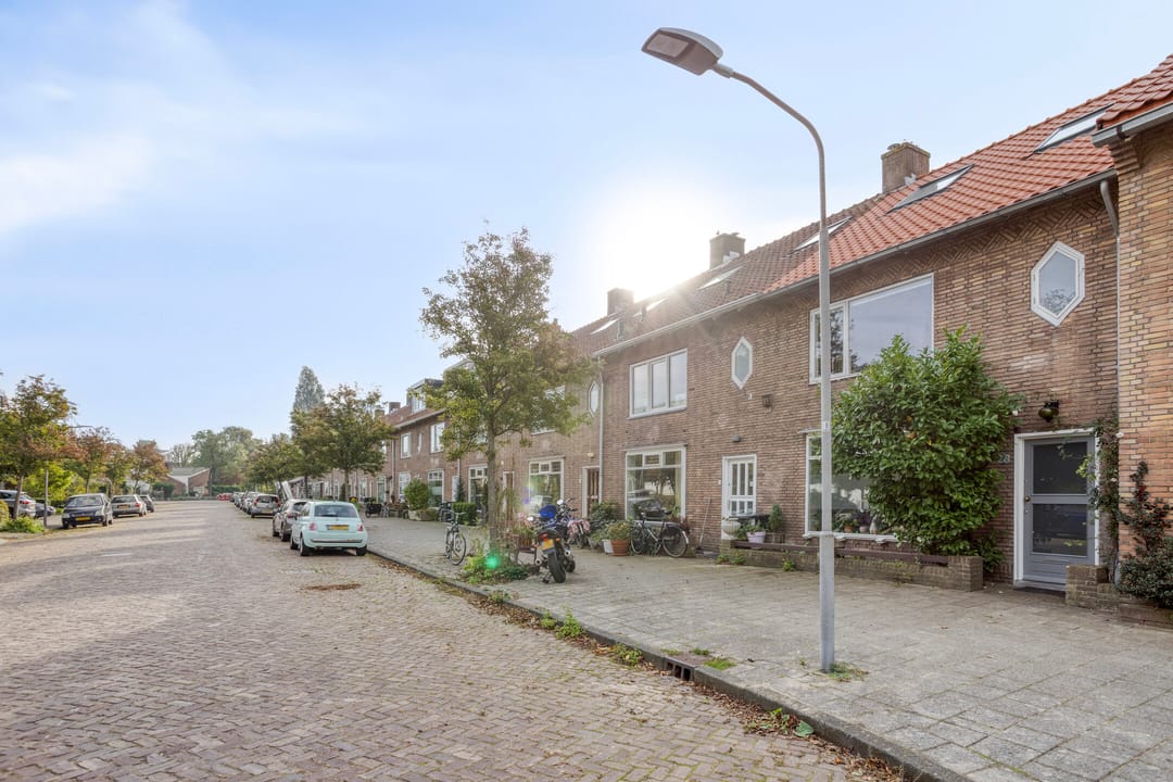 Photo 2 of Cornelis van der Lijnlaan 28