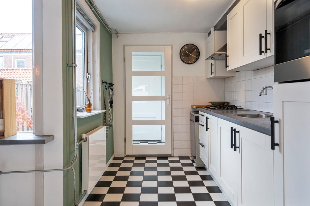 Photo 8 of Rozenstraat 16