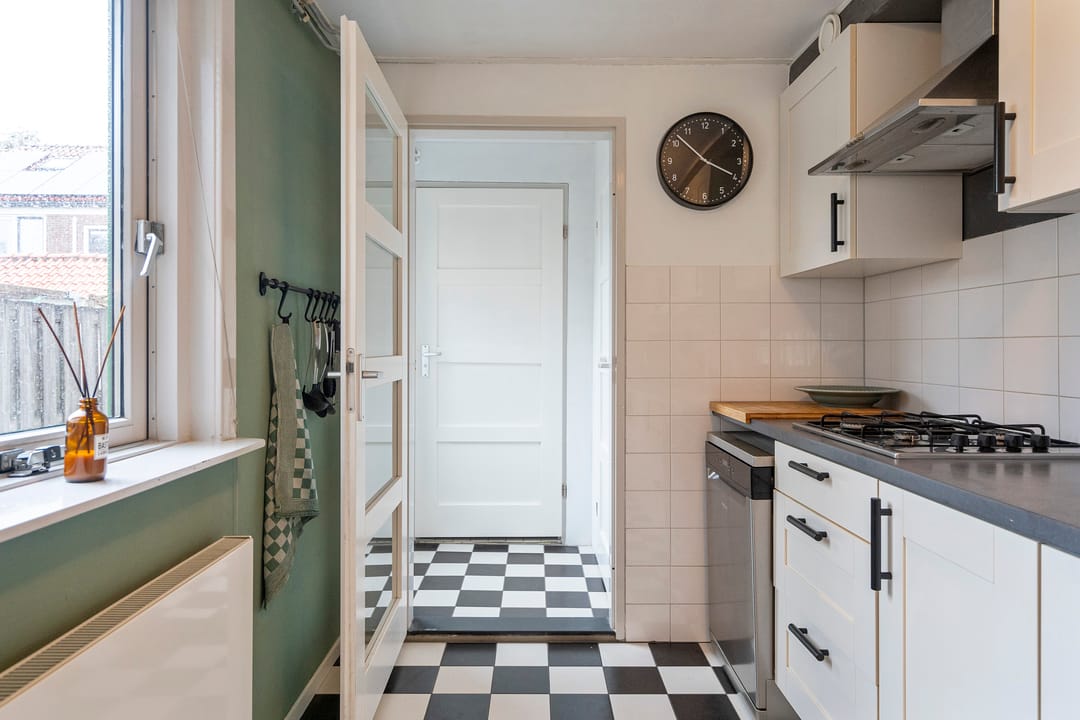 Photo 13 of Rozenstraat 16