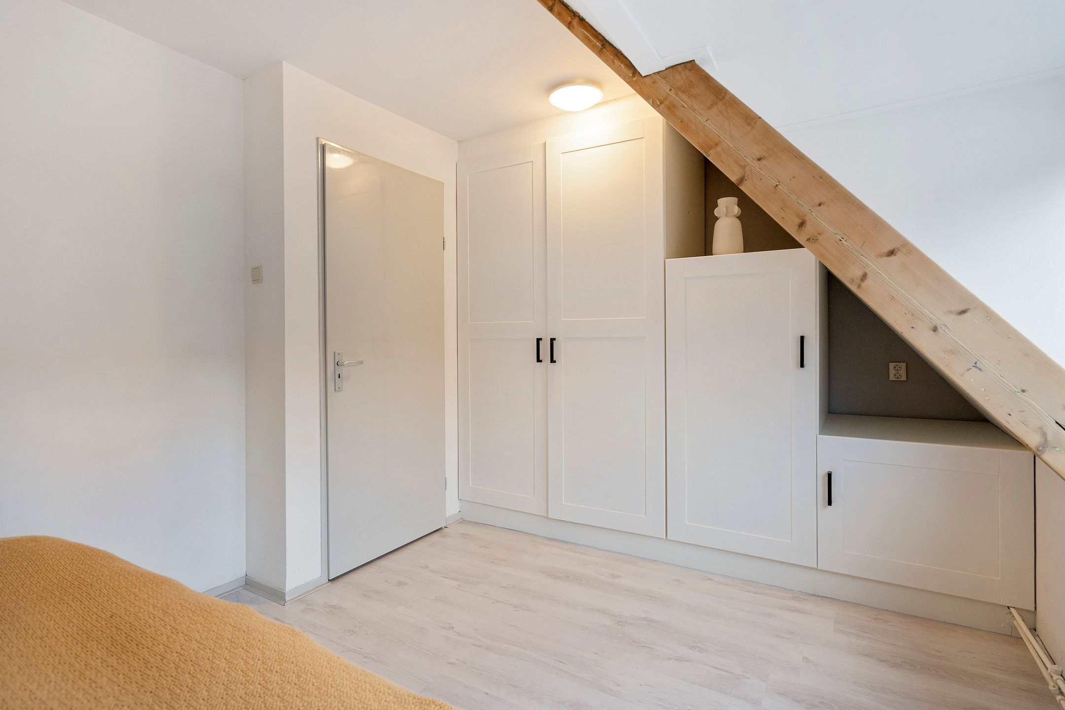 Photo 27 of Rozenstraat 16