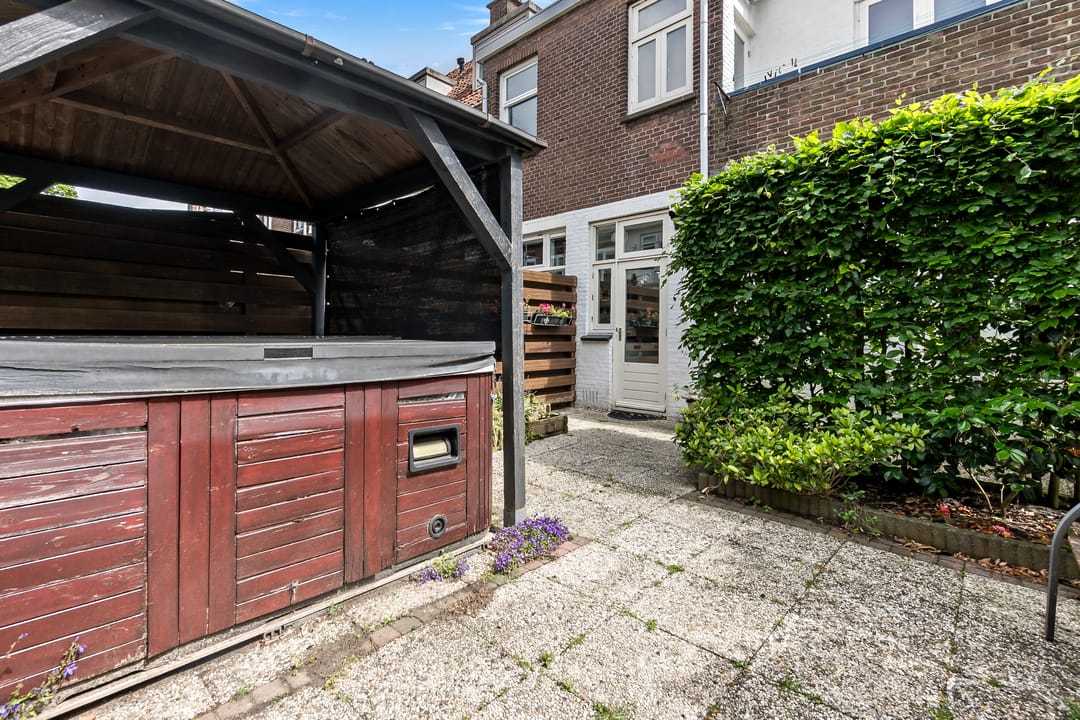 Photo 22 of Sinjeur Semeynsweg 309