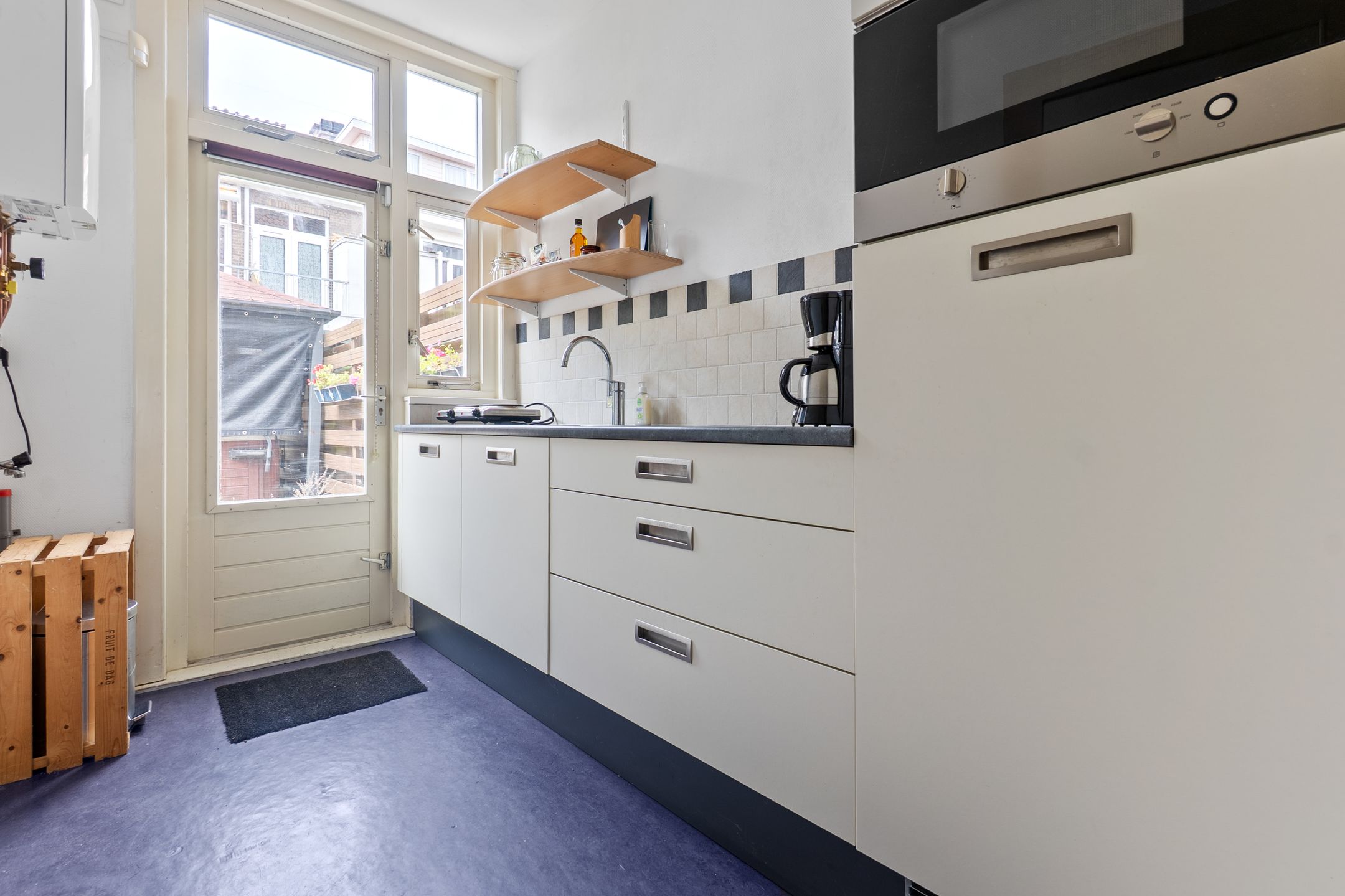 Photo 24 of Sinjeur Semeynsweg 309